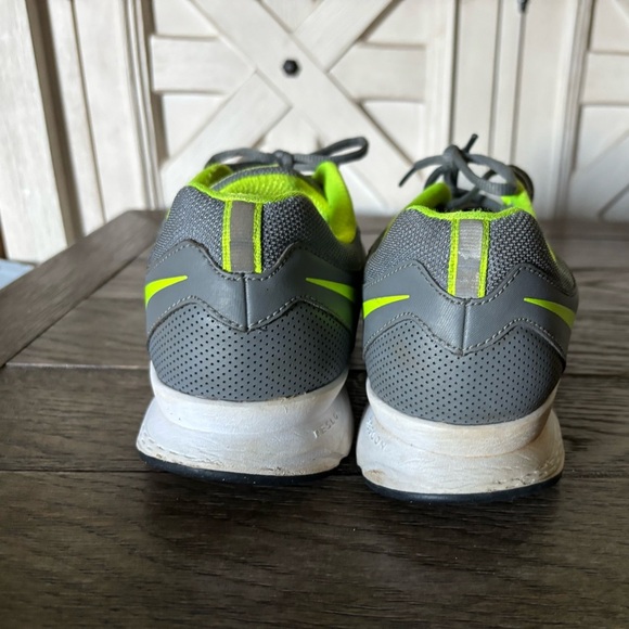 Nike Men’s Air Relentless 6 Cool Grey/ Volt Running 843836-003 Size 9.5 - Picture 3 of 6
